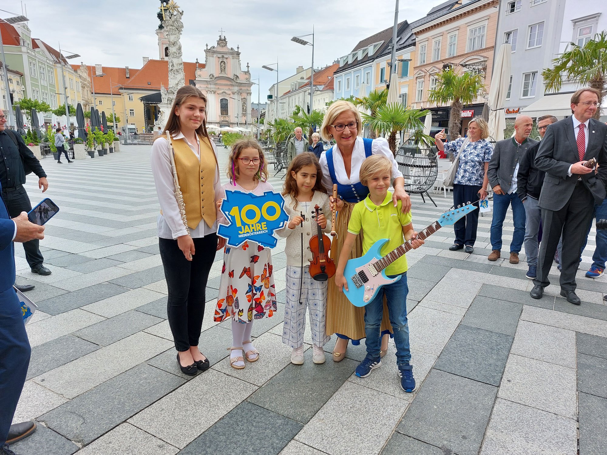 100 Jahre NOE 01